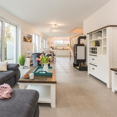 Strandhaus Lindenstrasse ツィングシュト エクステリア 写真